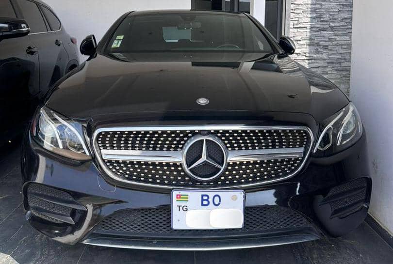 MERCEDES-BENZ E 300 4MATIC