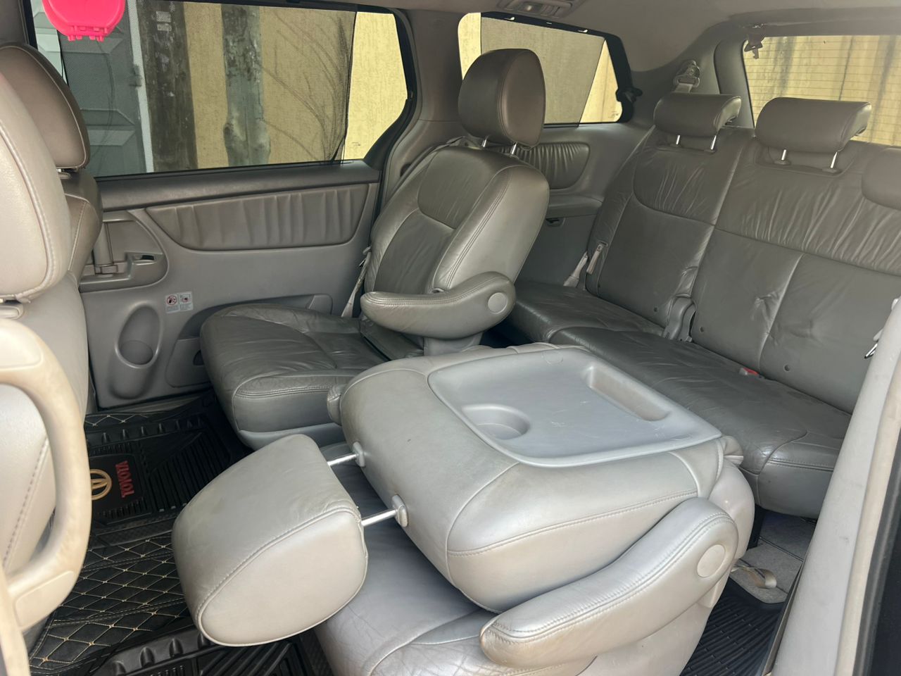 TOYOTA SIENNA 2028 - Vue supplémentaire